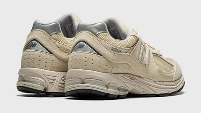New Balance 2002R Bone Light Aluminum 