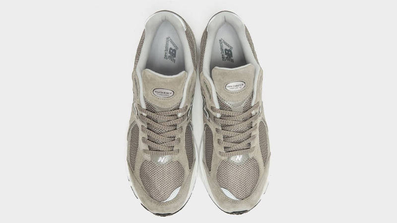 New Balance 2002R Grey White Middle