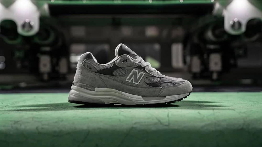 New Balance 992 Sizing: How Do They Fit? New Balance 992 Grey Size Guide