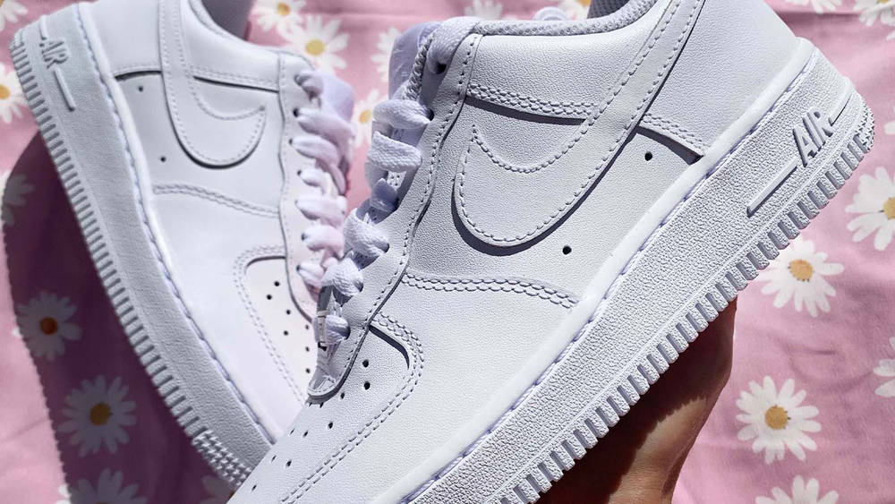 Nike air force 1 classic triple white feature