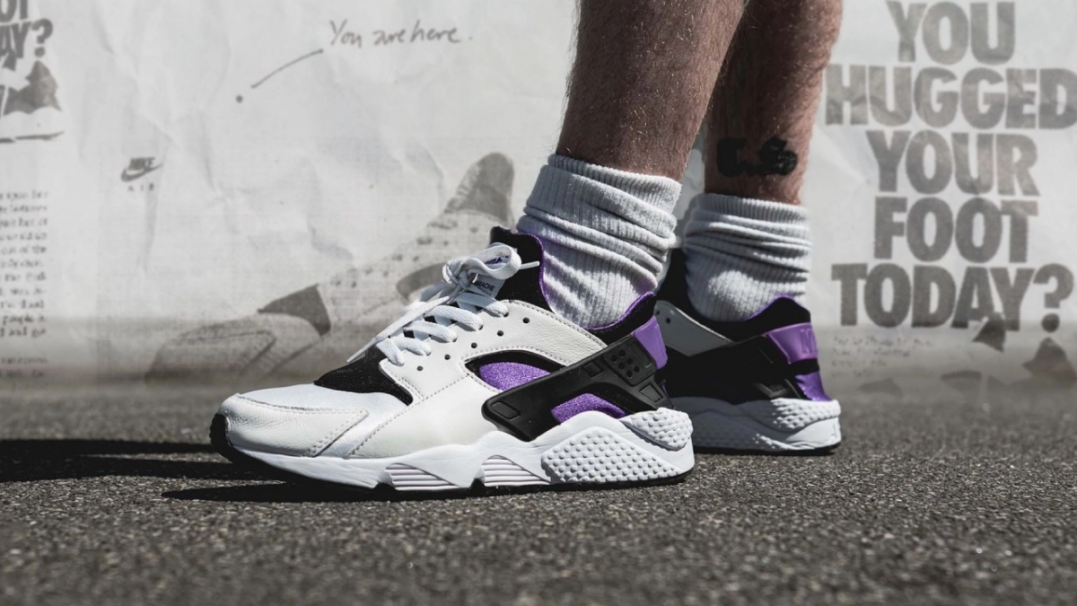 Air huarache purple sale