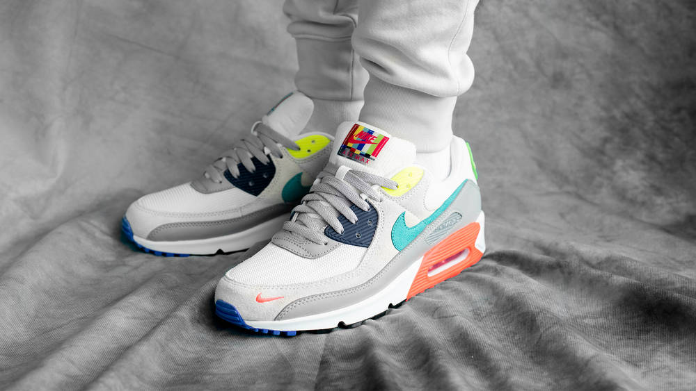 Nike Air Max 90 Evolution of Icons