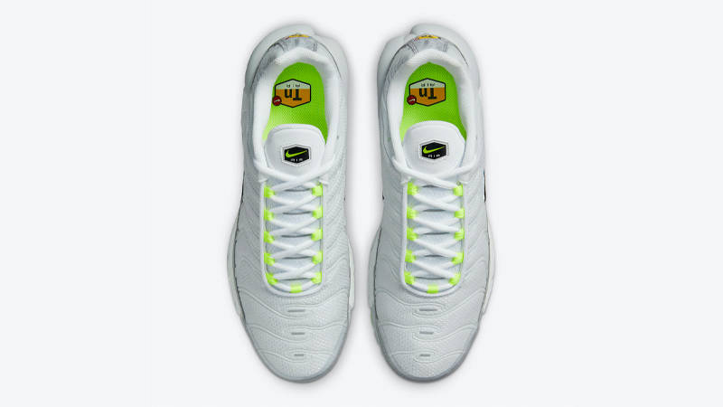 nike tn air max plus reflective logo