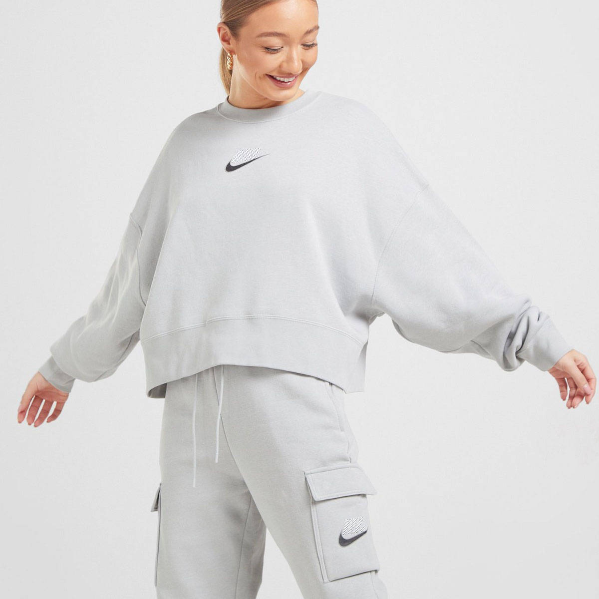 nike cropped sweatshirt grey