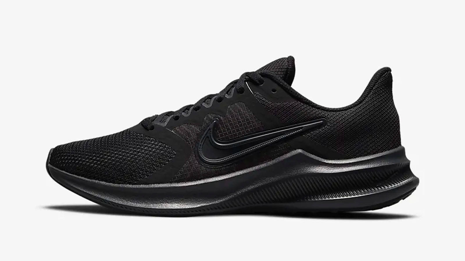 Nike Downshifter 11 triple black