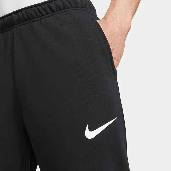 Nike Dri-FIT Men's Woven Training Trousers. Nike ID