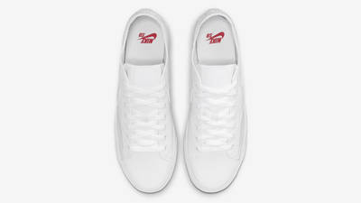 Nike SB Blazer Court Triple White Middle