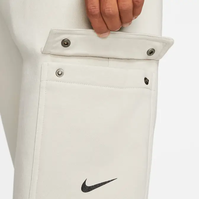 Nike Sportswear Fleece Cargo Trousers | Where To Buy | DJ6300-072 | The ...