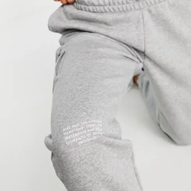 Nike best sale drawstring sweatpants