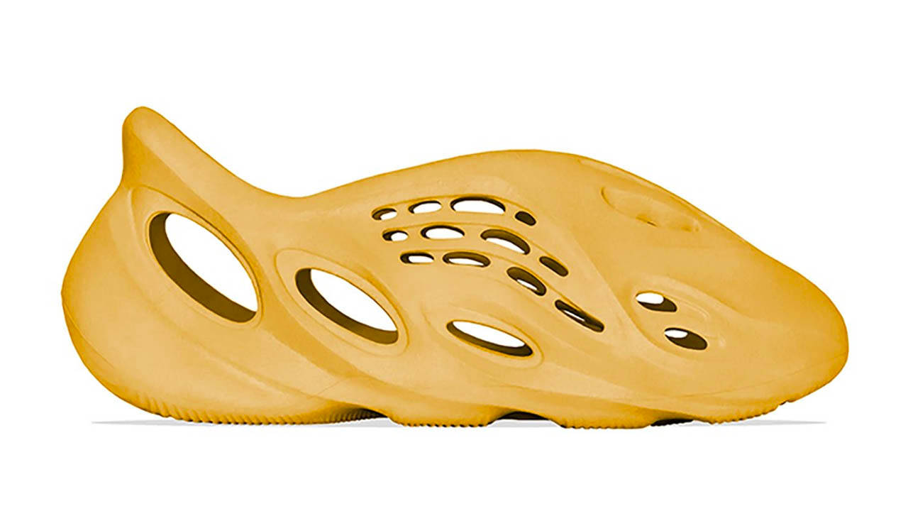 Yeezy Foam RNNR "Ochre"