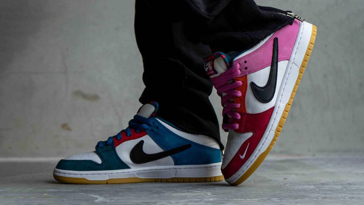 Piet Parra × Nike SB Dunk Low Pro 719lA178mbL._AC_SX500_.jpg