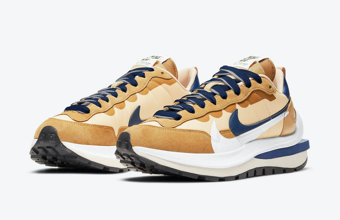 sacai x Nike VaporWaffle sesame side
