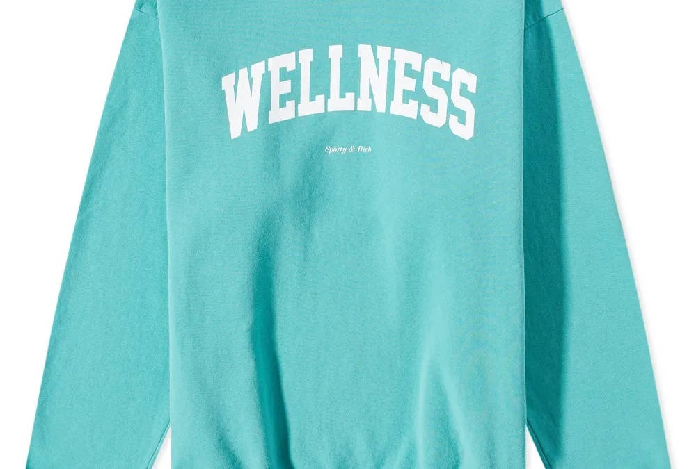 sporty and rich green sweatshirt