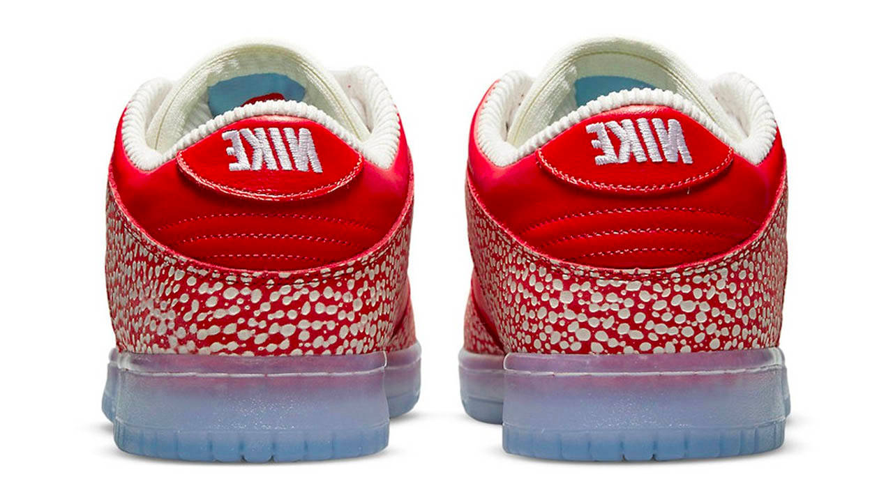 Stingwater x Nike SB Dunk Low "Magic Mushroom"