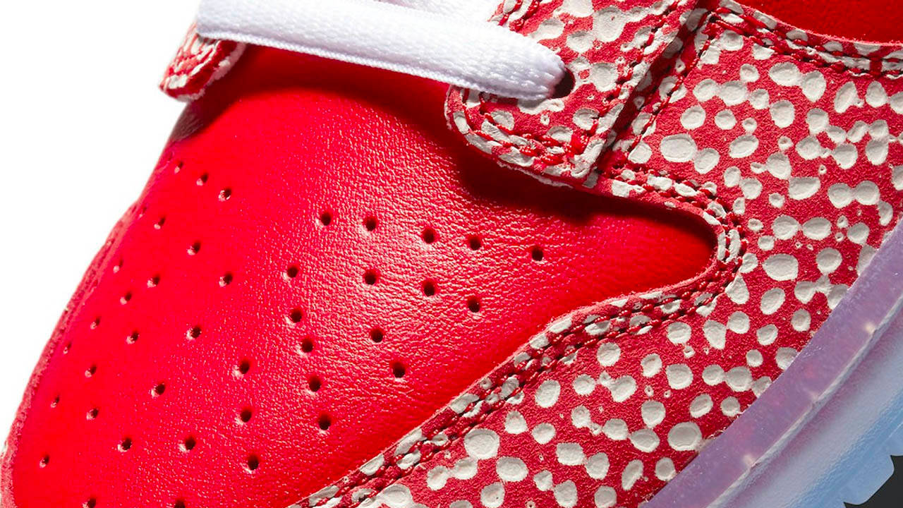 Stingwater x Nike SB Dunk Low "Magic Mushroom"