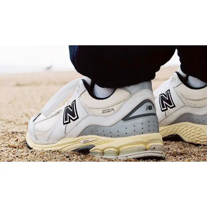 thisisneverthat x New Balance ML2002R White Black | Where To Buy