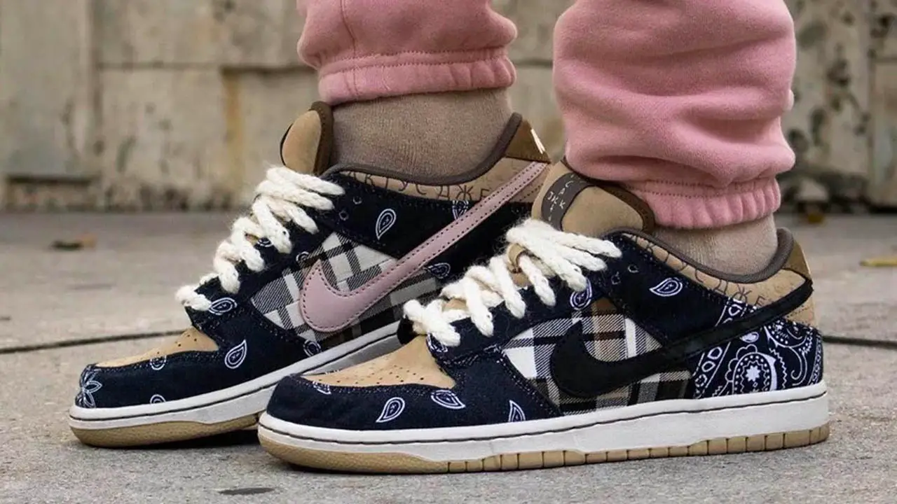 Nike Teams With Travis Scott For Bandanna-Print Dunk Low Sneakers - Maxim