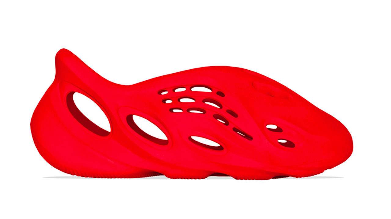 "Red October" Vibes Feature On the Yeezy Foam RNNR "Vermilion"