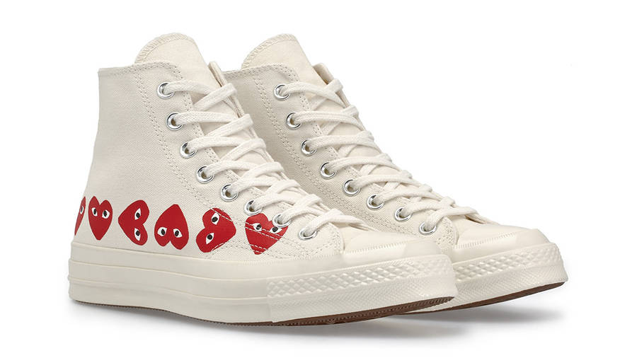 converse with heart on side