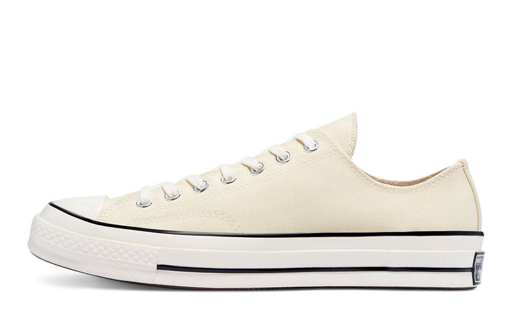 Converse Chuck 70 Colour Vintage Canvas Low Banana Cake