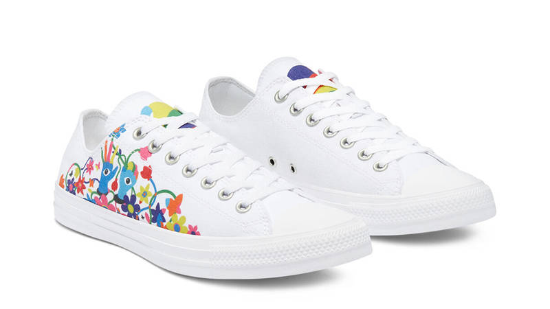 Converse Chuck Taylor All Star Pride Low White Front