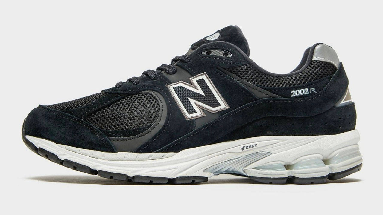 Here's This Season's Greatest Everyday Sneakers All in One Place