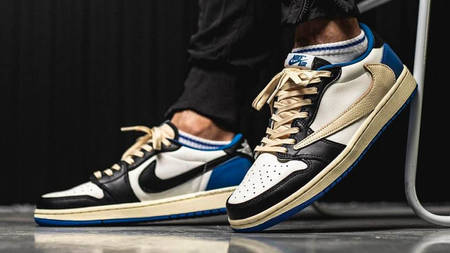 Your Best Look Yet at the Travis Scott x fragment design x Air Jordan 1 Low Your Best Look Yet at the Travis Scott x fragment design x Air Jordan 1 Low