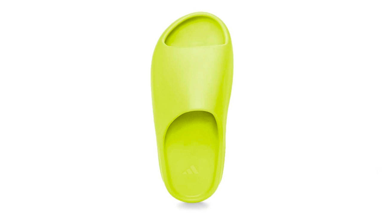 Yeezy Slide "Glow Green"