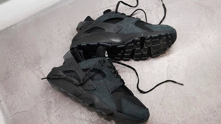 Offspring Celebrates The First Nike Without a Swoosh With "Growing Up Huarache" Film Offspring Celebrates The First Nike Without a Swoosh With "Growing Up Huarache" Film