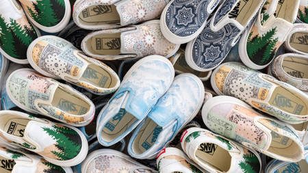 The KITH x Vault By Vans “10th Anniversary” Capsule Arrives with 10 Slip-On LX Colourways The KITH x Vault By Vans “10th Anniversary” Capsule Arrives with 10 Slip-On LX Colourways