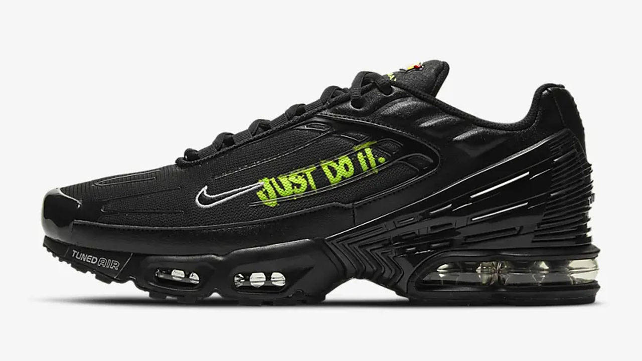 Get a Mega 30% Off This Summer's Hottest Sneakers at Nike UK!