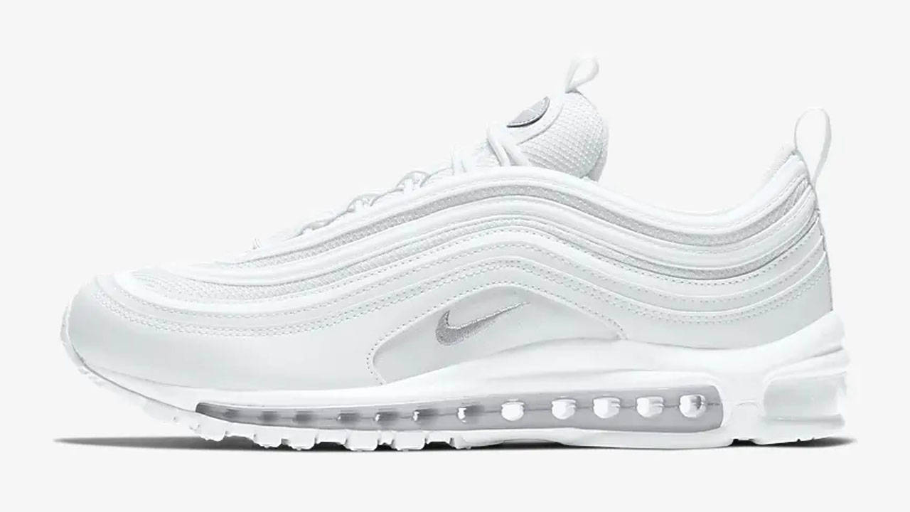 Get a Mega 30% Off This Summer's Hottest Sneakers at Nike UK!