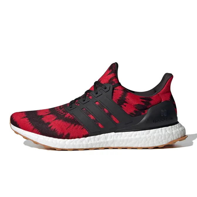 Tying on sale ultra boost