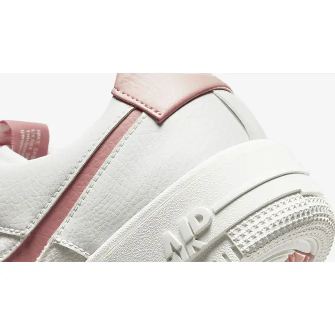 Nike Sudadera con capucha corta negra de Nike Pixel Rust Pink