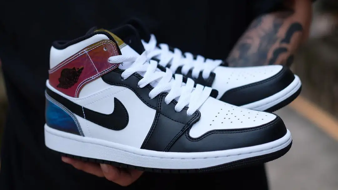 Amazon.com | Nike Men's Air Jordan 1 Mid Se Heat Reactive