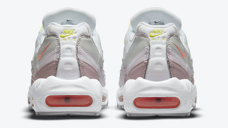 Rose gold hotsell 95 air max