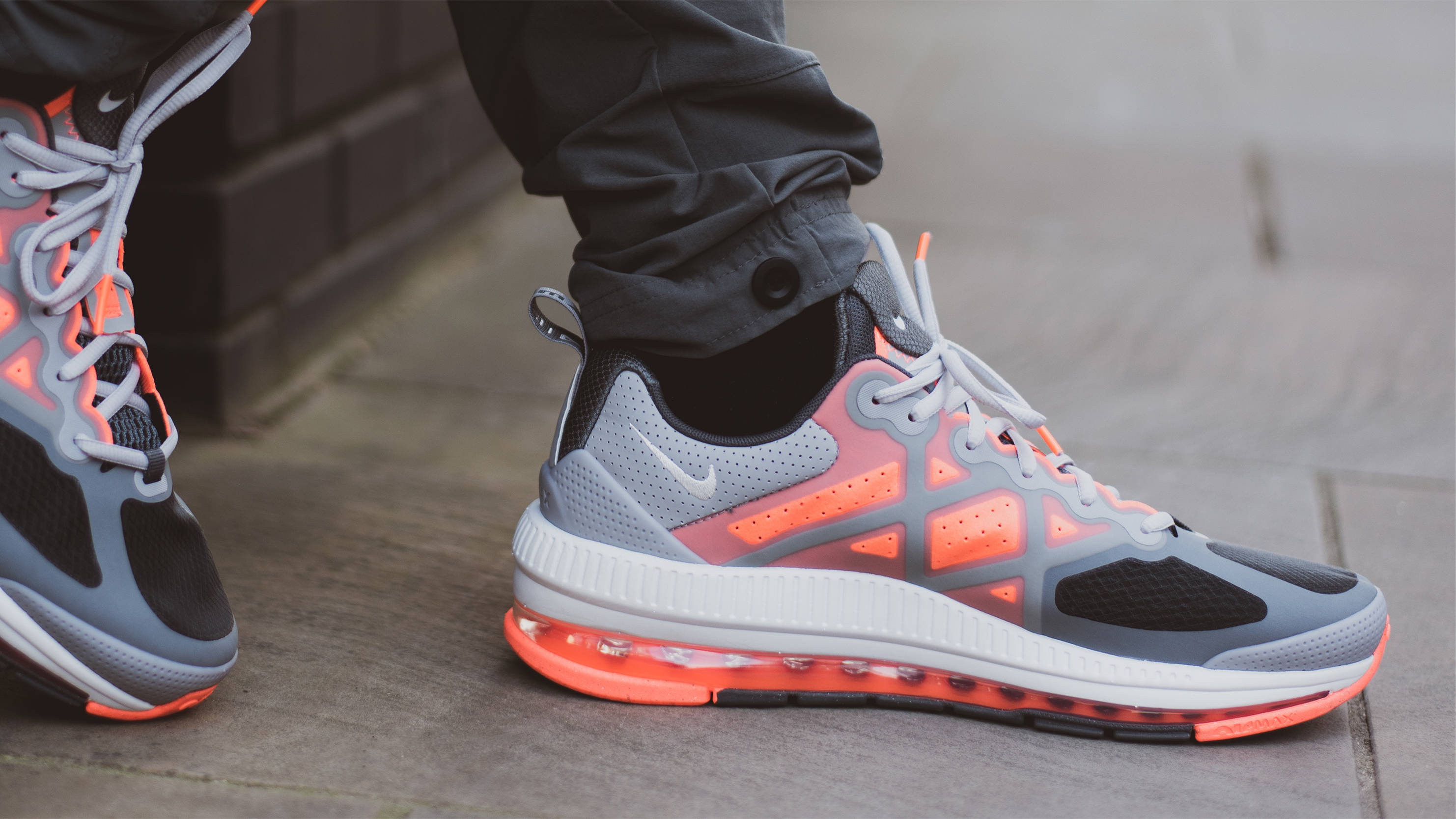 Nike Air Max Genome Bright Mango