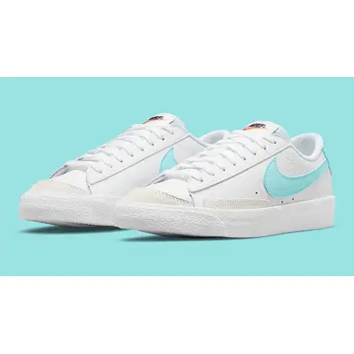 Nike Blazer Low saving ‘77 - GS Size 7Y - (DA4074-002)