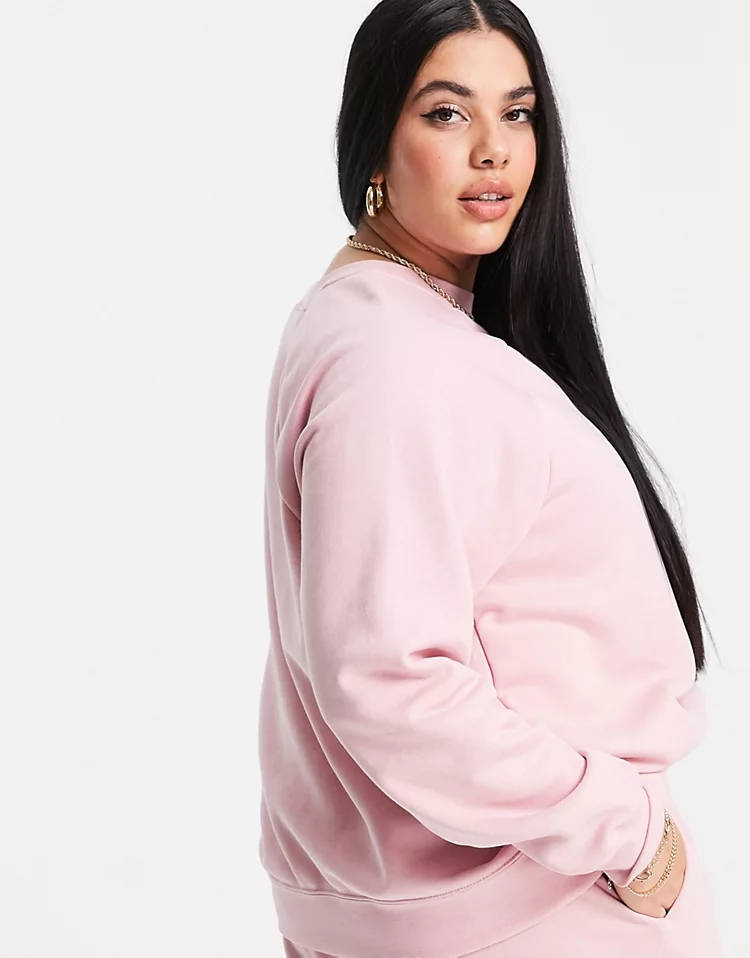 Nike Essential Crew Sweatshirt (Plus Size) Where To Buy