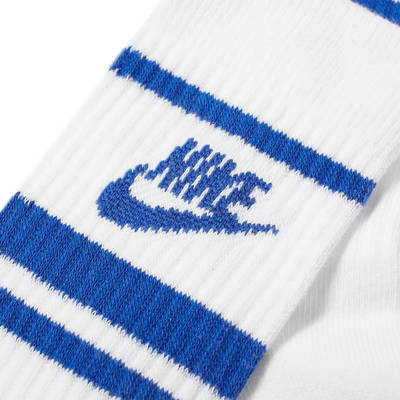 Nike Essential Stripe Sock CQ0301-105 Detail