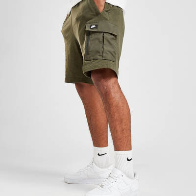 lightweight cargo shorts