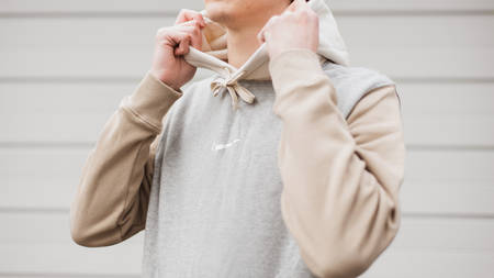 Freshen Up Your Off-Duty Fits With This Nike Sportswear Pullover Hoodie "Dark Grey Heather" Freshen Up Your Off-Duty Fits With This Nike Sportswear Pullover Hoodie "Dark Grey Heather"