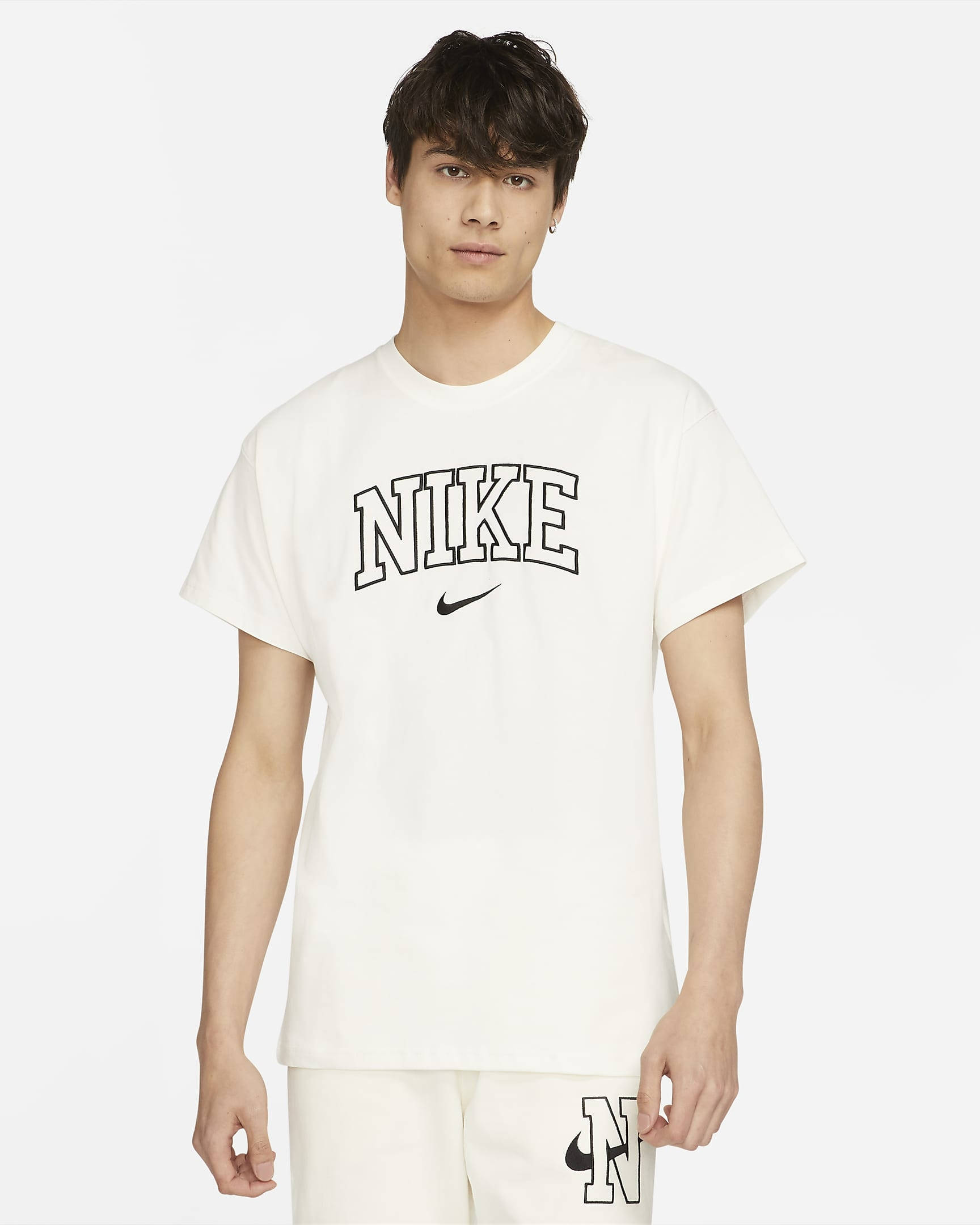 Nike Sportswear Retro Logo T-Shirt 