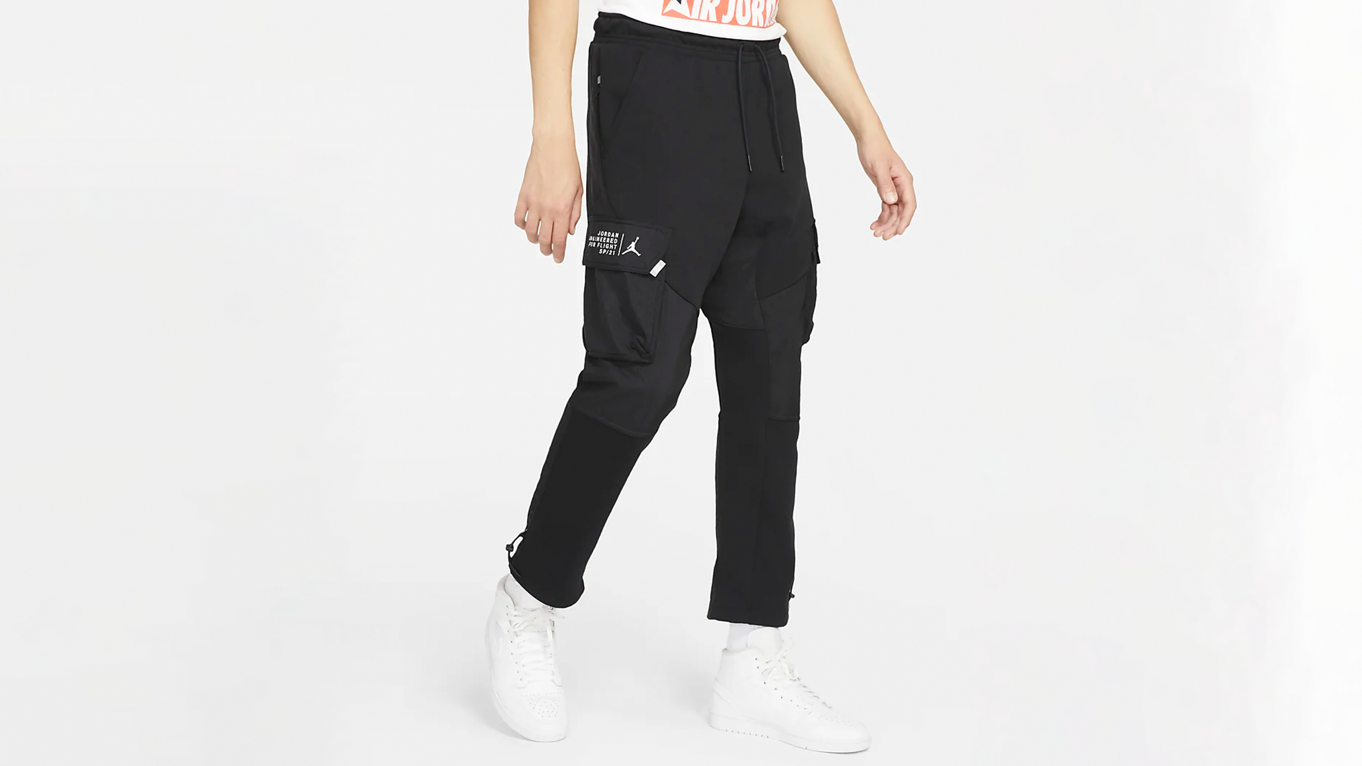 These Are The Greatest Apparel Pieces in Nike's Epic 30% Sale
