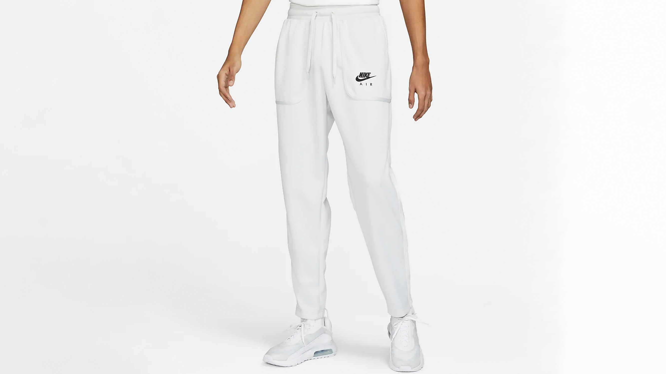 These Are The Greatest Apparel Pieces in Nike's Epic 30% Sale