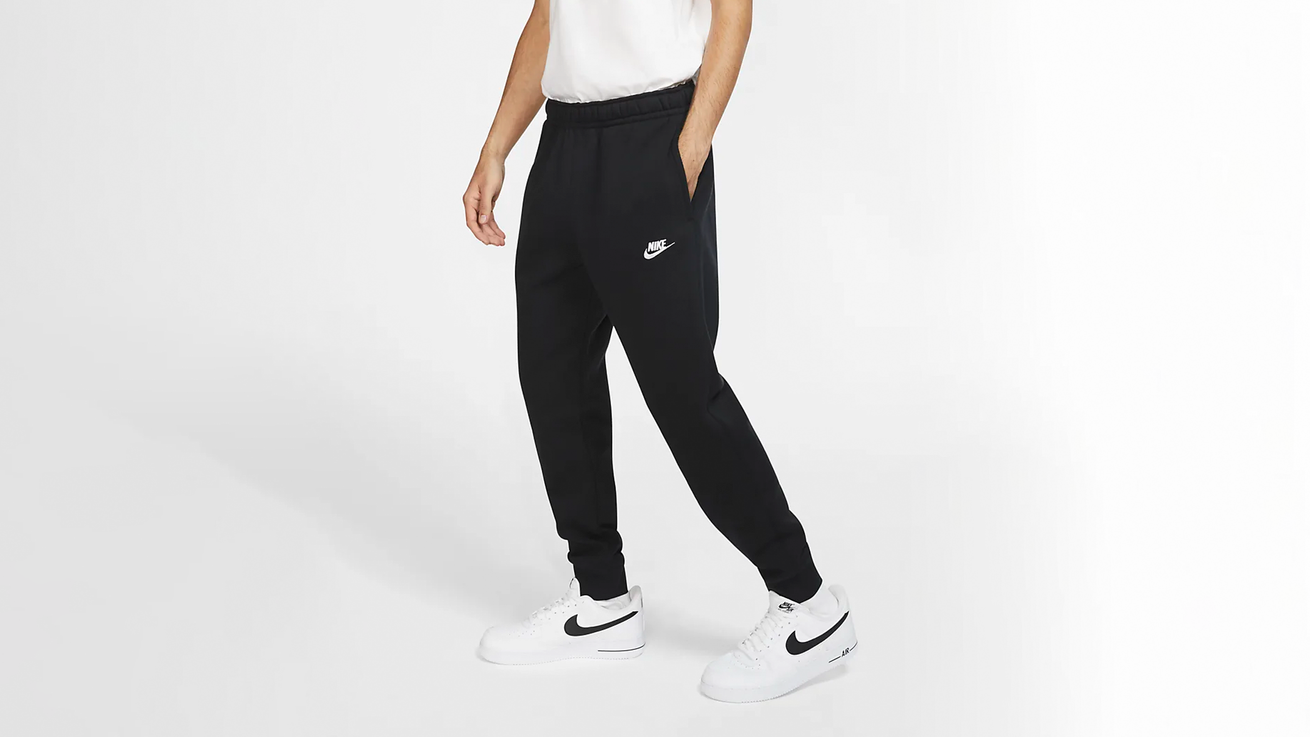 These Are The Greatest Apparel Pieces in Nike's Epic 30% Sale