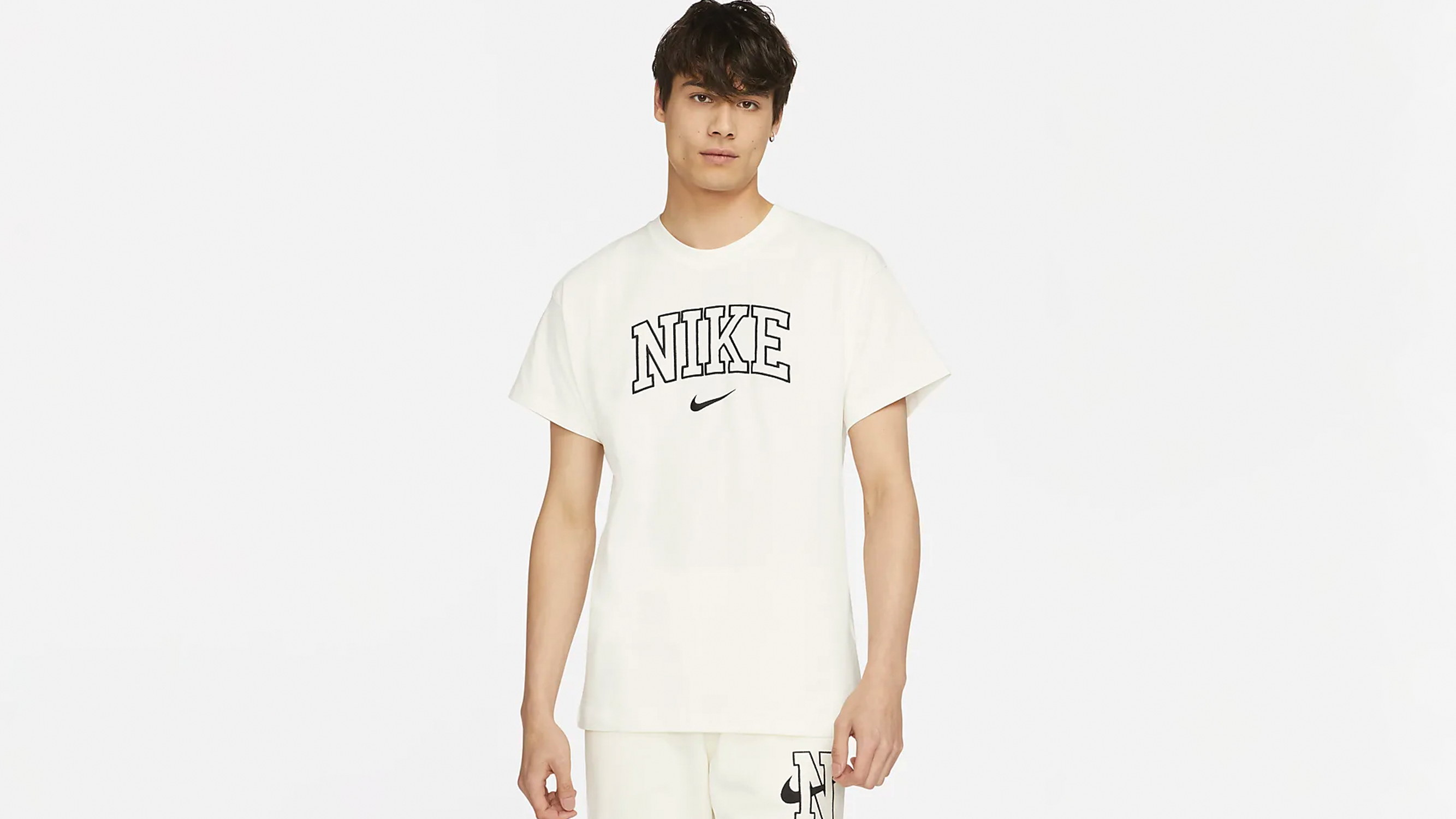 These Are The Greatest Apparel Pieces in Nike's Epic 30% Sale