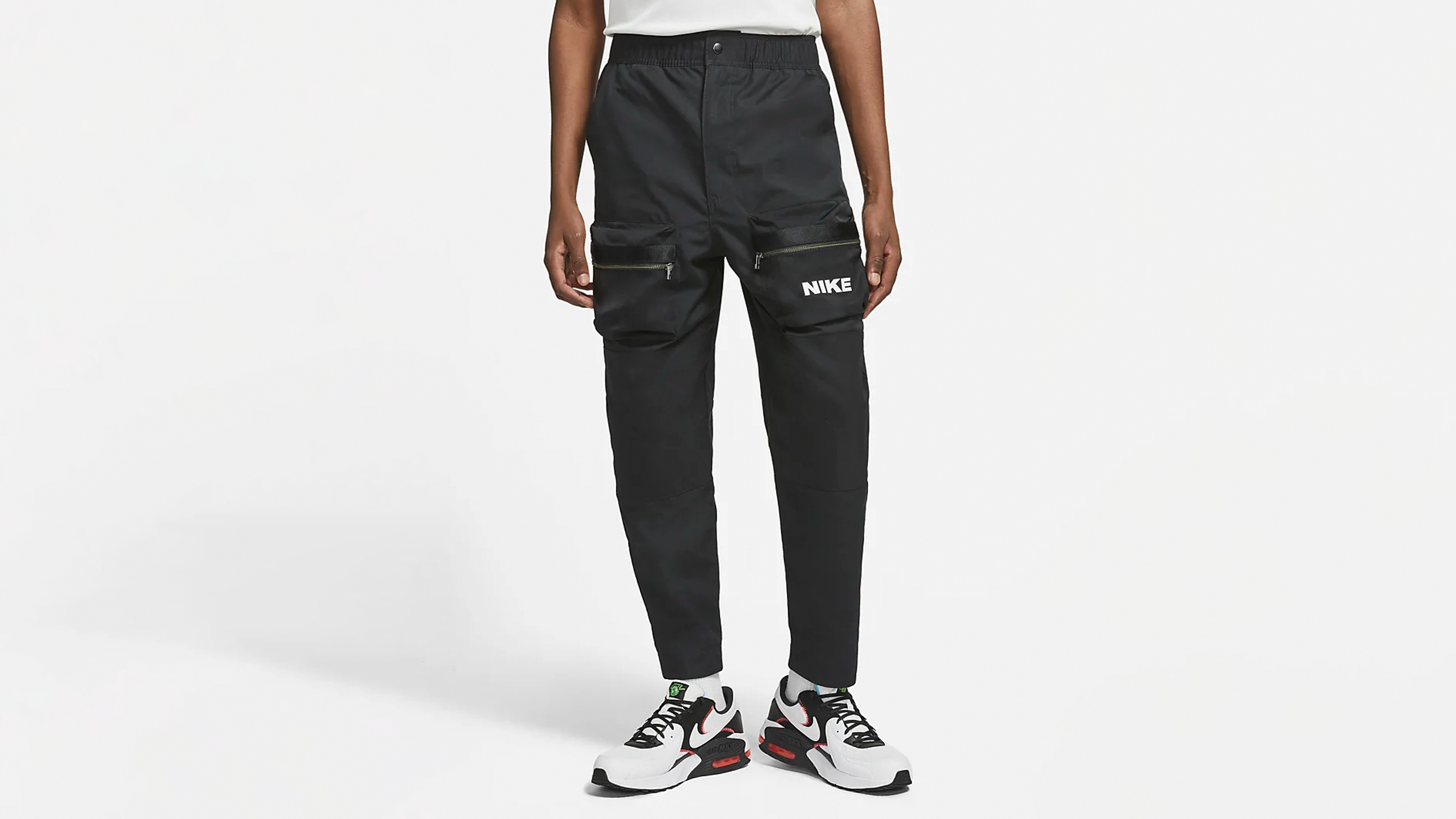 These Are The Greatest Apparel Pieces in Nike's Epic 30% Sale