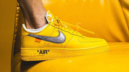 Off-White x Nike Air Force 1 "University Gold"