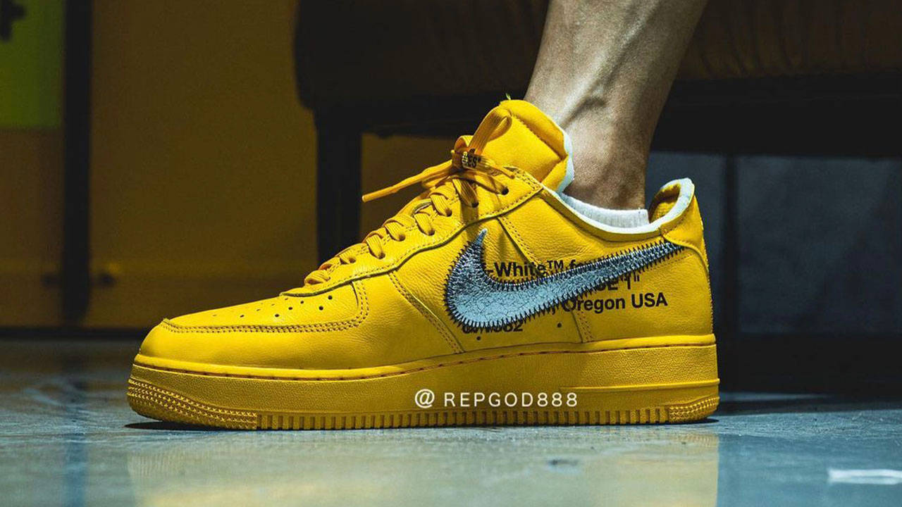 Off-White x Nike Air Force 1 "University Gold"